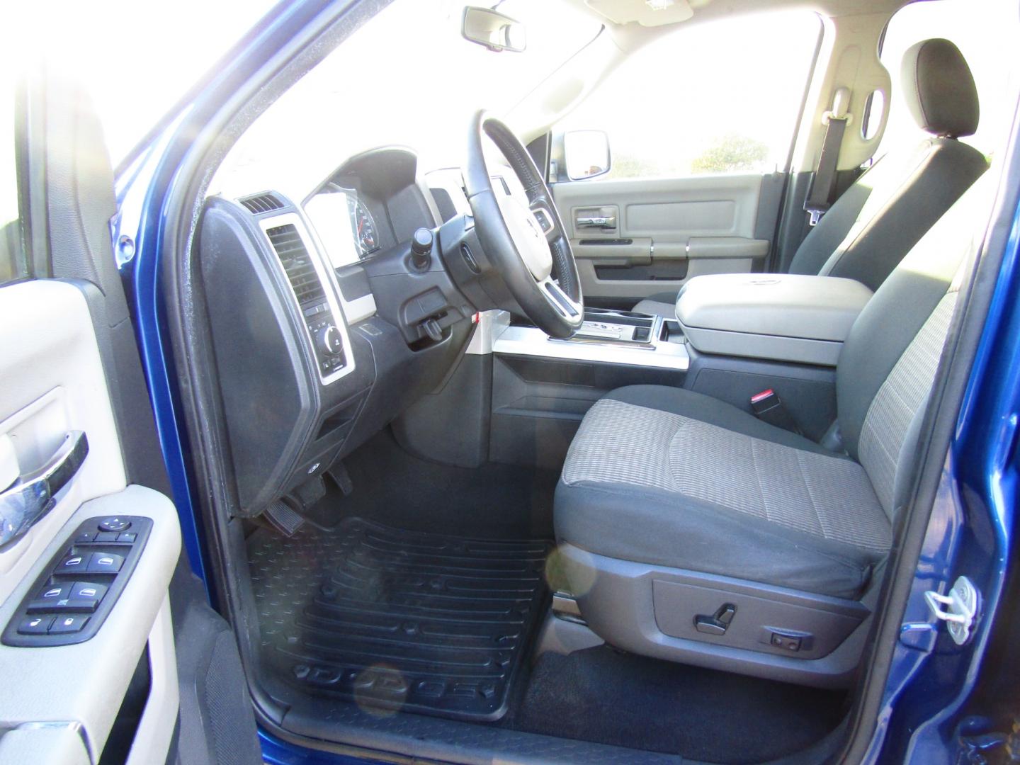 2011 Blue Dodge Ram 1500 SLT Quad Cab 2WD (1D7RB1GT3BS) with an 5.7L V8 OHV 16V engine, Automatic transmission, located at 15016 S Hwy 231, Midland City, AL, 36350, (334) 983-3001, 31.306210, -85.495277 - Photo#3